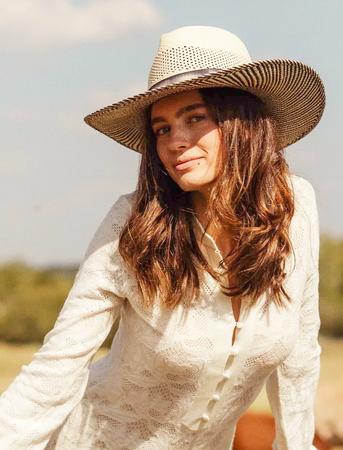 Mesquite, Natural /Black Hat