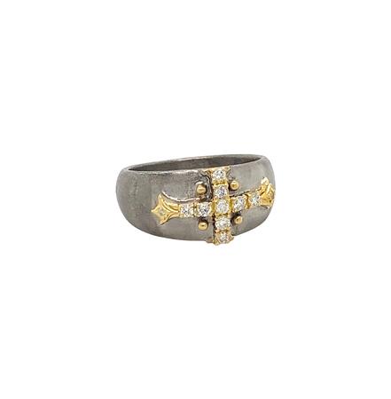Old World Pointed Cross Ring